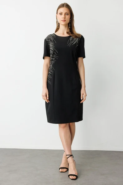 Taş İşlemeli Kısa Kollu Elbise Ekol ürün görseli