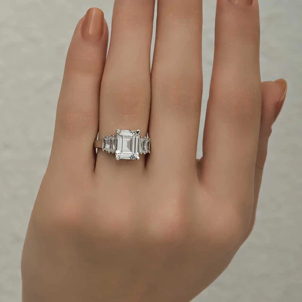 Gümüş Beyaz Baget Taşlı Bayan Yüzük - Resim 4