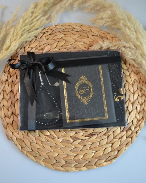 Hediyelik Termo Deri Yasin Seti – Örtü, Takke, Tesbih, Esans – Mevlit, Umre, Hac Hediyeliği - Resim 3
