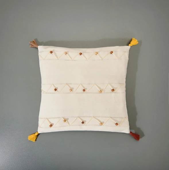 Soft Futbol Topu Figürlü Yastık - Siyah / Beyaz - 30x30 cm ürün görseli