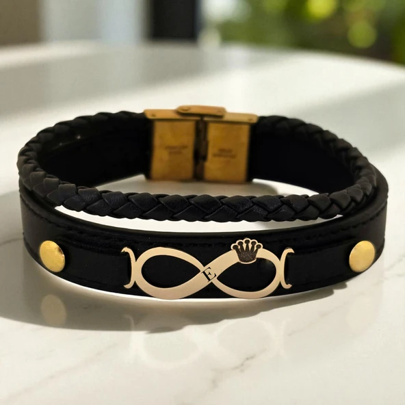 14 Ayar Altın Plakalı Harfe Özel Hakiki Siyah Derili Taç Detaylı Sonsuzluk Figürlü Hediye Bileklik-615 ürün görseli