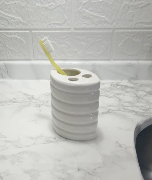 2 ADET SERAMİK DİŞ FIRÇALIK OVAL ÇİZGİLİ MODEL 9X6X11CM BANYO SETİ - 2