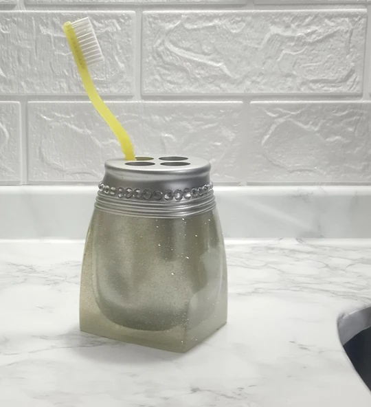 2 ADET DİŞ FIRÇALIK KRİSTAL TAŞLI GÜMÜŞ POLİRESİN 7X7X10CM BANYO SETİ - Resim 2