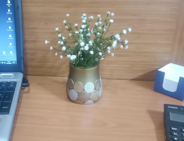 2 ADET VAZO DAHİL,VAZODA ÇİÇEK,BEYAZ YAPAY ÇİÇEK,VAZO DEKORATİF ALTIN PUANLI POLİRESİN 9X9X15CM - 3