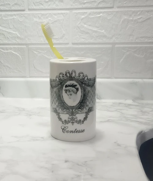 2 ADET SERAMİK DİŞ FIRÇALIK KRALİÇE MODEL 7X7X11CM BANYO SETİ - 2