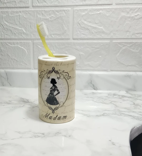 2 ADET SERAMİK DİŞ FIRÇALIK MADAM DESENLİ 7X7X11CM BANYO SETİ - Resim 2