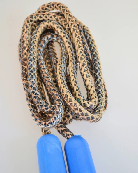 Çocuklar İçin Plastik Tutma Saplı Atlama İpi | Eğlenceli ve Sağlıklı Aktivite - 7