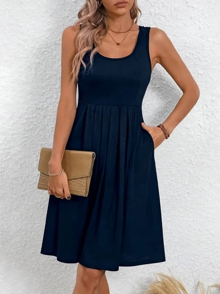 Kadın Askılı Yuvarlak Yaka önden Pileli Viskon Elbise ürün görseli