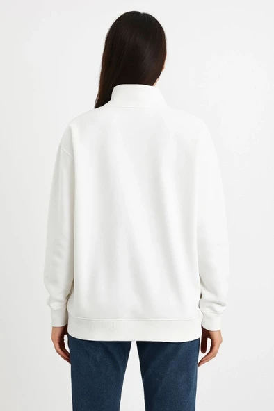 Üç İplik Dık Yaka Yarım Fermuarlı SweatShirt - Beyaz - Resim 2