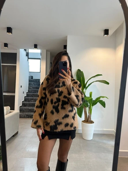 Kadın çift Yırtmaç Detaylı Mını Etek - Resim 2