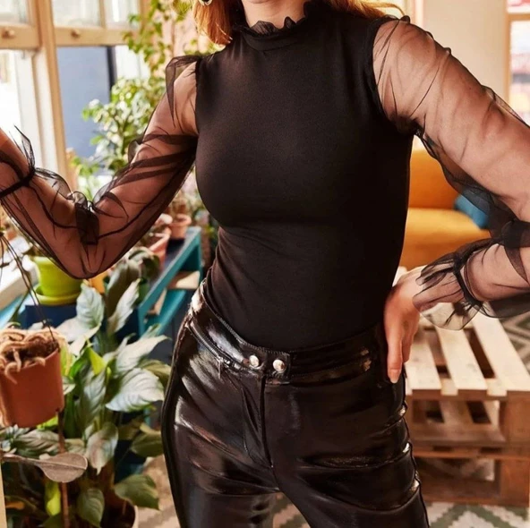 Kadın Kolları Tül Detaylı örme Krep Kumaş Bluz ürün görseli 1