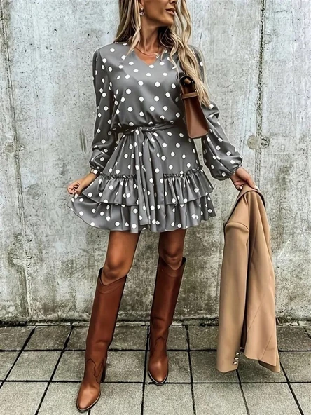 Kadın Uzun Kollu V Yakalı Belden Kuşaklı Puantiyeli Mini Modal Elbise - Resim 4