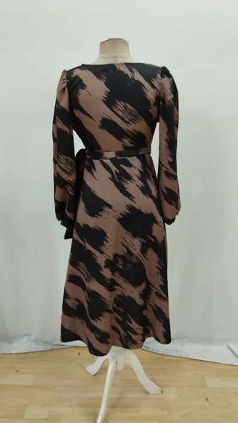 Kadın Uzun Kollu Kruvaze Yakalı Yandan Bağlamalı Desenli Mini Modal Elbise - Resim 8