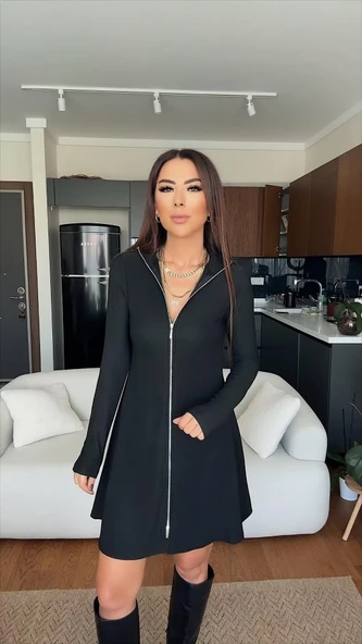 Kadın Uzun Kollu Hakim Yaka Ayarlanabilir Fermuar Dekolteli Mini Elbise ürün görseli