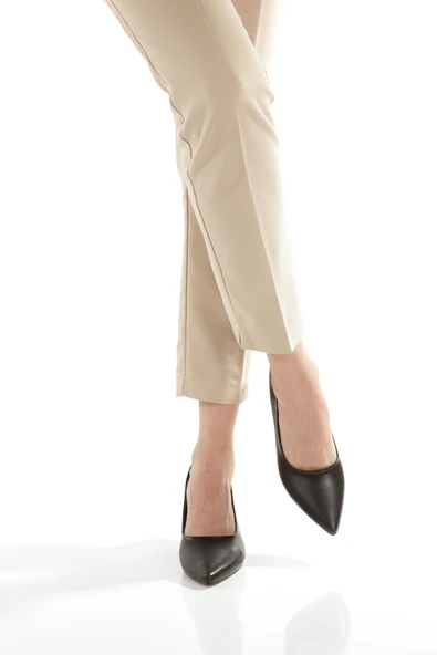 Siyah Mat Stiletto Kısa Kadeh Topuklu Ayakkabı - Kandy - Resim 3