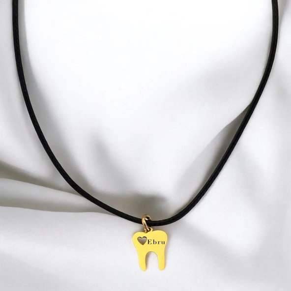 14 Ayar Altın Plakalı İsme Özel Kalp Detaylı Diş Motifli Siyah Bağlıklı Hediyelik Kolye-629 ürün görseli