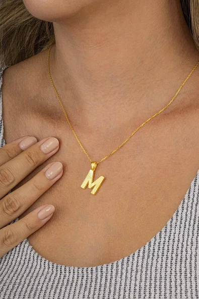 Gümüş Pazarım Altın Kaplama M Harfi Kadın 925 Ayar Gümüş Kolye - Resim 3
