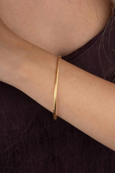 Gümüş Pazarım Altın Kaplama Desenli 925 Ayar Gümüş Kadın Ajda Bilezik ürün görseli 1