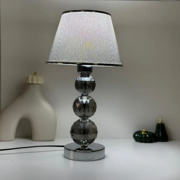 Mooncher Cam Gövdeli Krom Metal Abajur Gümüş Şeritli Gri Kumaş Başlık Gece Lambası ürün görseli