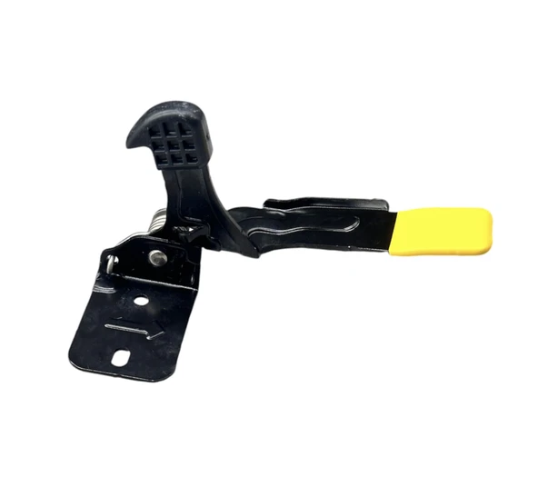 Nıssan Kilit Kaput Motor Qashqai 14-15 (Üst) - 1