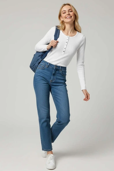 Çıtçıt Detaylı Bluz Beyaz - Resim 6