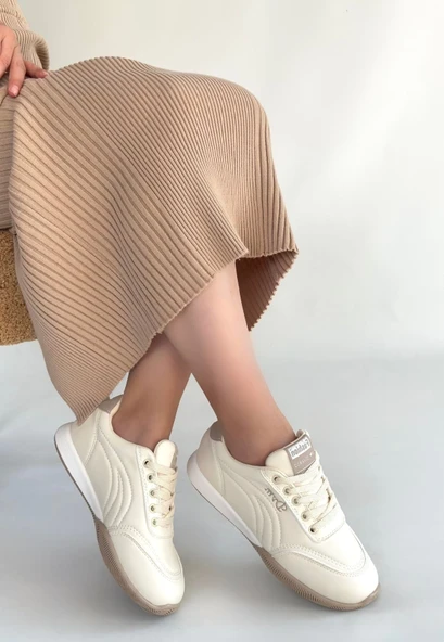 Tawen Bej Cilt Bağcıklı Spor Ayakkabı ürün görseli