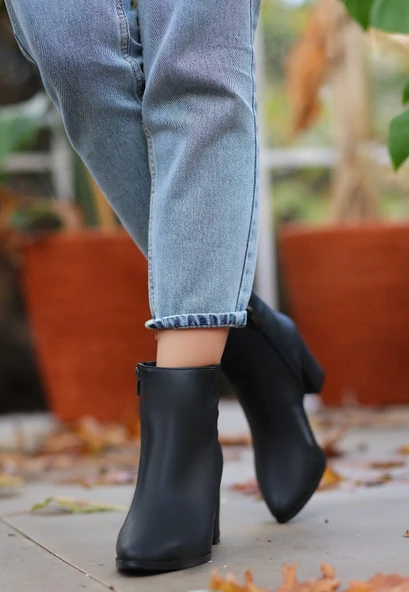 Biya Siyah Cilt Topuklu Bot - Resim 7