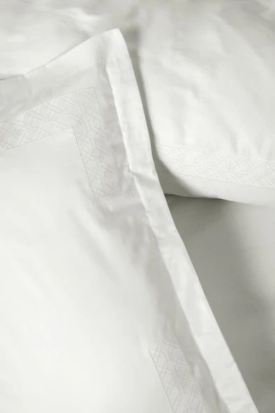 Nakışlı Çift Kişilik Saten Nev Takımı Galant Beyaz - Resim 2