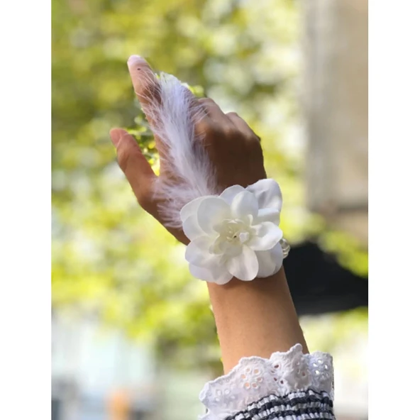 pilelistore Bride to be Gelin Bilekliği Tüy ve İnci Boncuk Beyaz Renkli Bekarlığa Veda Partisi Bilekliği 10 Adet