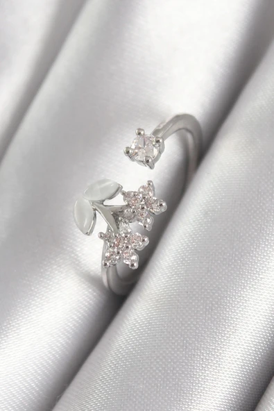 pilelistore Pirinç Gümüş Renk Zirkon Taşlı Çiçek Model Kadın Yüzük - TJ-BYK3068