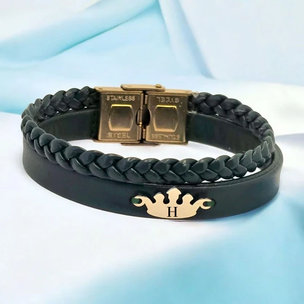 14 Ayar Altın Plakalı Harfe Özel Hakiki Koyu Yeşil Derili Taç Motifli Hediye Bileklik-641 ürün görseli