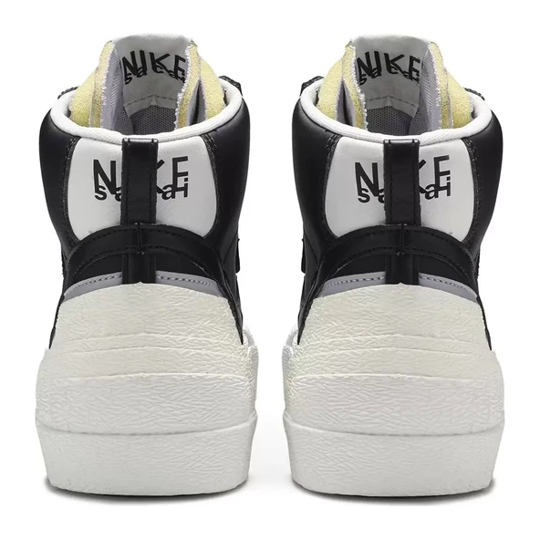 Nike Blazer Mid x Sacai Black Wolf Grey - 3