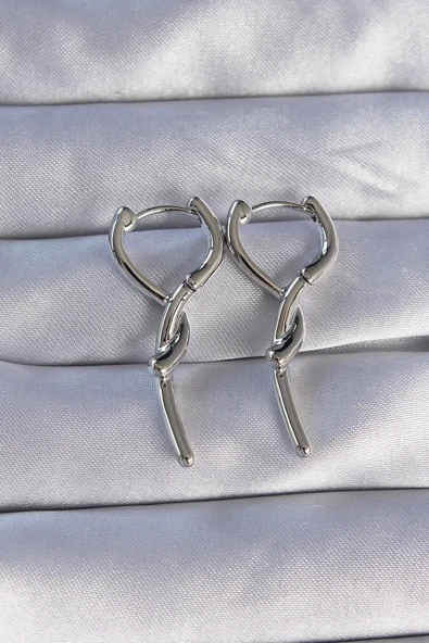 pilelistore Pirinç Gümüş Renk Sarmal Çubuk Tasarımlı Uzun Küpe - TJ-BKP9085