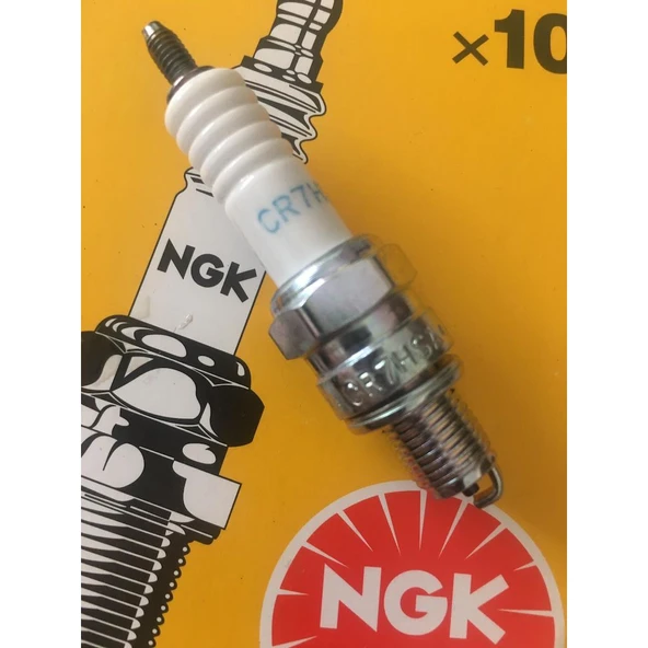 Buji 4549 CR7-HSA NGK Reziztanslı Honda Yamaha Suzuki ürün görseli 1