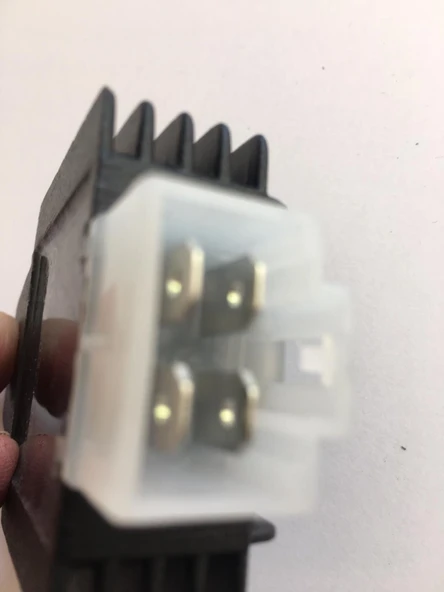 Regülatör Cup 100 110 4 Fiş Konjektör - Resim 2