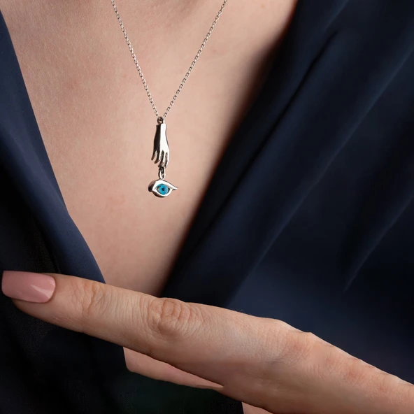 Vaoov 925 Ayar Gümüş El Figürü ve Sallantılı Göz Kolye - Resim 2