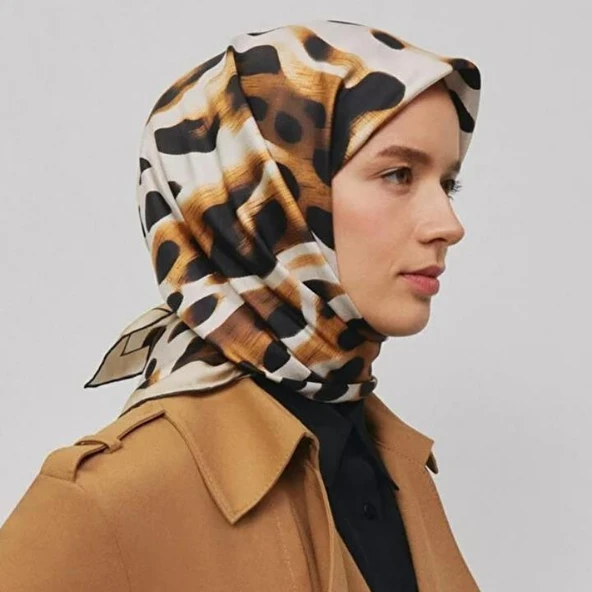 Armine E25YA9320D0234 Dj Saf İpek Eşarp 9320D (T) ürün görseli