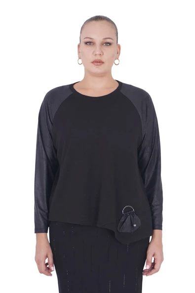 Kadın Büyük Beden Siyah Deri Görünümlü Salaş Bluz ürün görseli