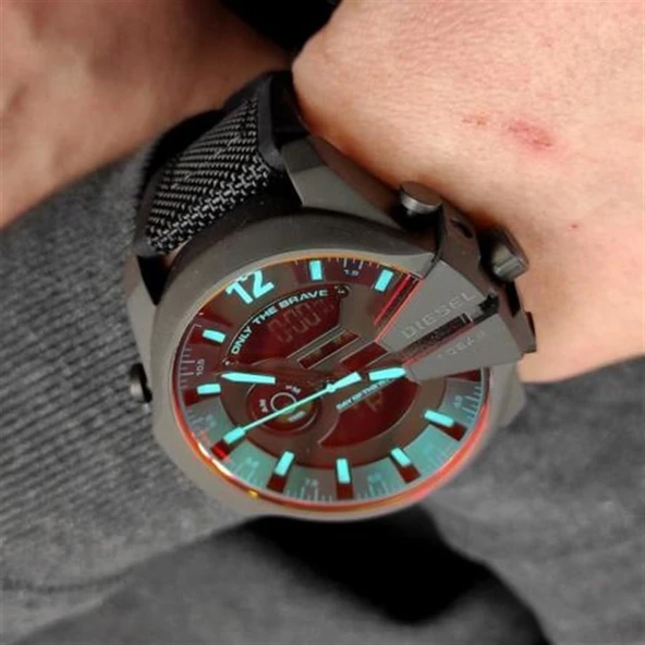 Diesel DZ4548 Erkek Kol Saati - Resim 5