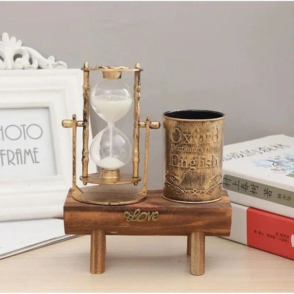 Kum Saatli Kalemlik ürün görseli