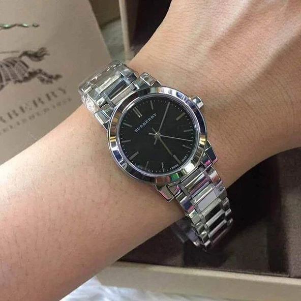 Burberry BU9201 Kadın Kol Saati - Resim 4