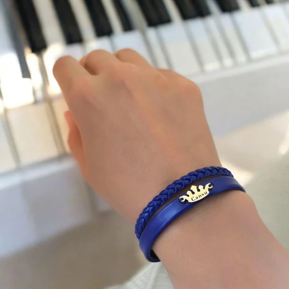 14 Ayar Altın Plakalı İsme Özel Doğal Lacivert Derili Taç Motifli Hediye Bileklik-649 - Resim 2