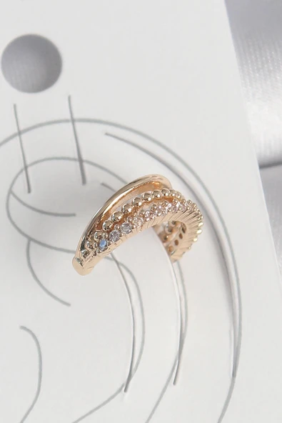 pilelistore Pirinç Gold Renk Zirkon Taşlı 3'Lü Sıralı Model Kadın Kıkırdak Küpe - TJ-BKP10581 ürün görseli 1