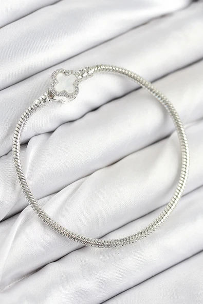 pilelistore Pirinç Charm Zirkon Taşlı Yonca Model Gümüş Renk Kadın Bileklik - TJ-BB7799