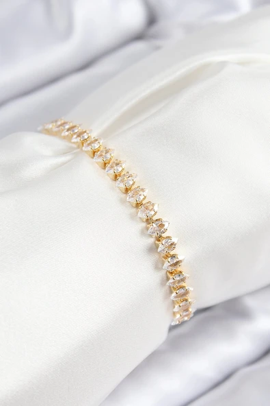pilelistore Pirinç Zirkon Taşlı Damla Model Gold Renk Asansörlü Kadın Bileklik - TJ-BB7741