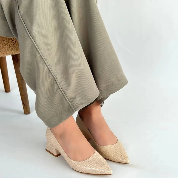 Meort Bej Rugan Topuklu Ayakkabı - Resim 4