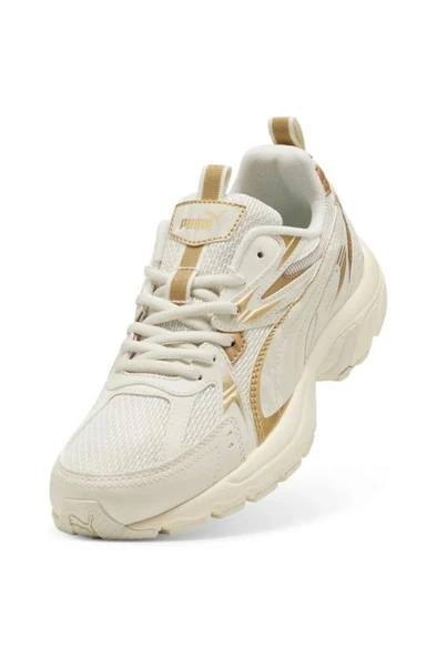 Puma Milenio tech Wmns DaylNight 402657 01 Kadın Yürüyüş ve Koşu Ayakkabısı Bej Altın 36-40 ürün görseli