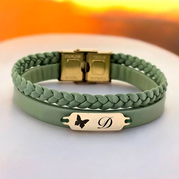 14 Ayar Altın Plakalı Harfe Özel Kelebek Motifli Doğal Yeşil Derili Hediye Bileklik-660 ürün görseli