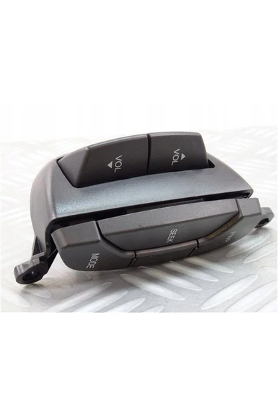 Chevrolet Captiva Direksiyon Radyo Kumandası Gm ürün görseli