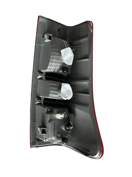 İSUZU DMAX SAĞ ARKA LEDLİ STOP LAMBASI 2012 SONRASI - 2